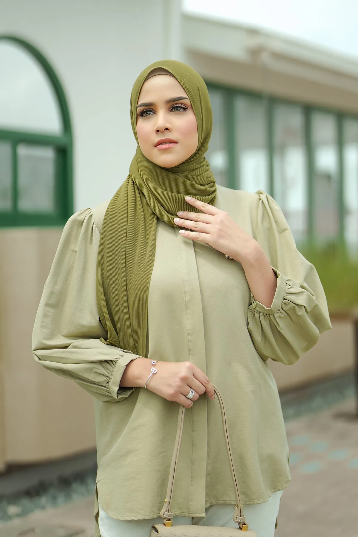 Everyday Pleated Shawl - Moss