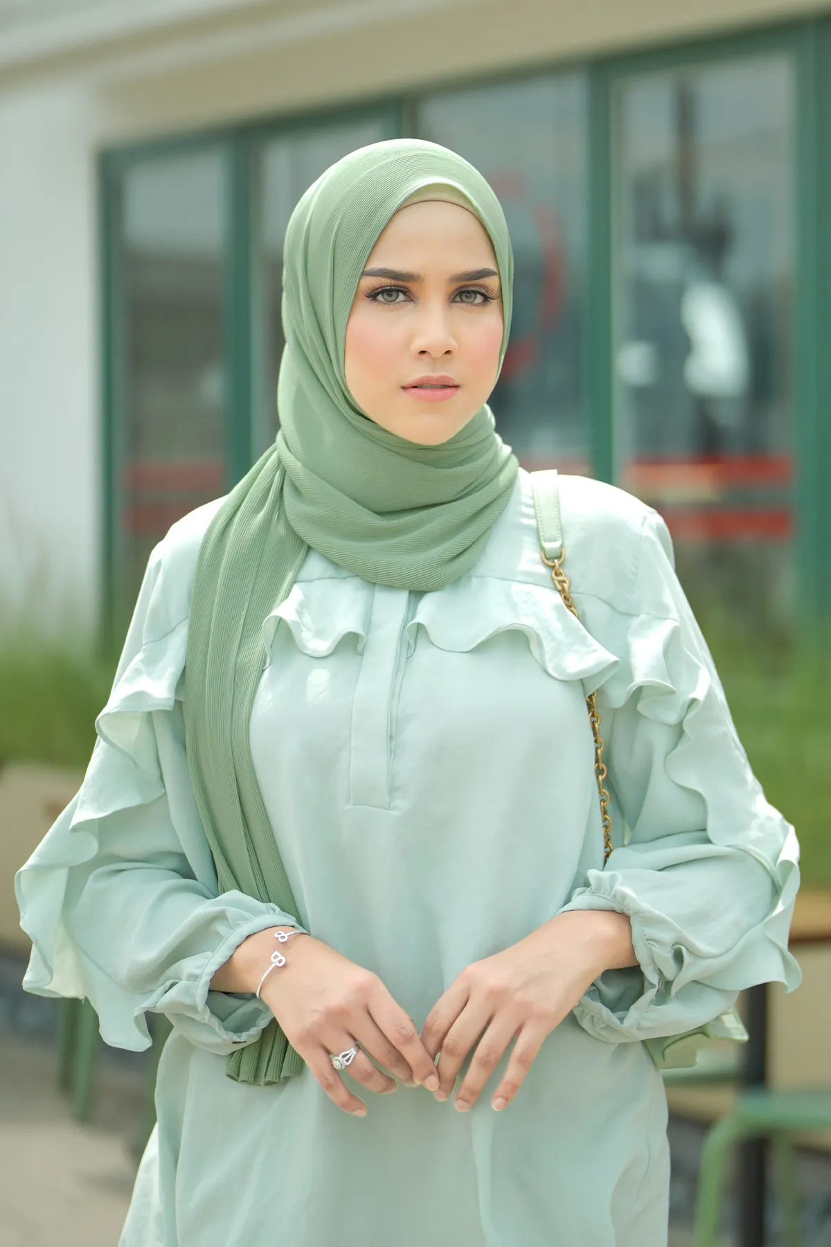 Everyday Pleated Shawl - Quiet Green